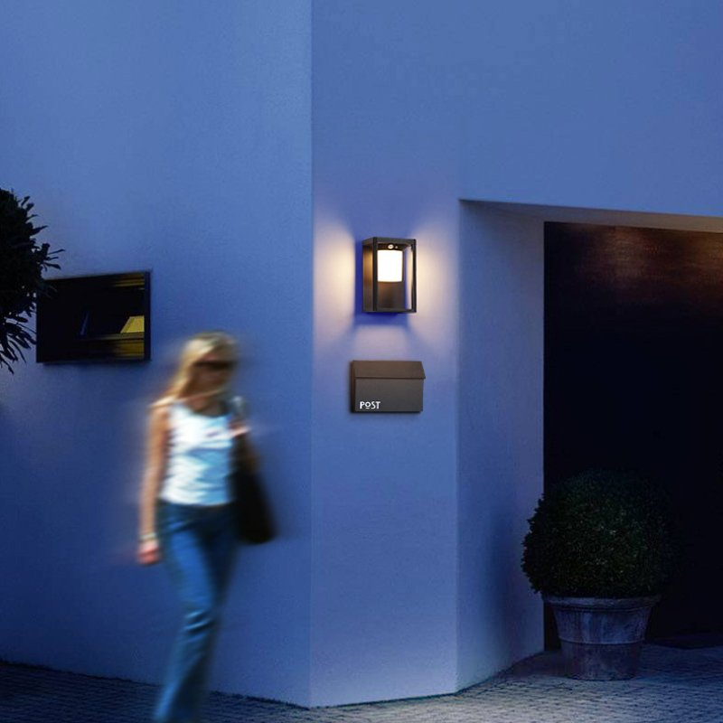 Agni Outdoor wall Lamp