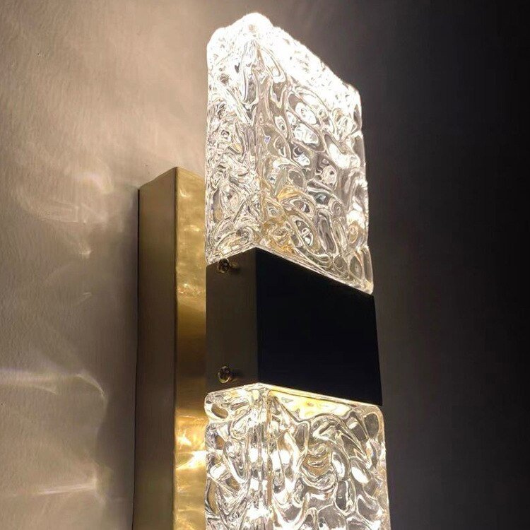 Crystallum Wall Lamp