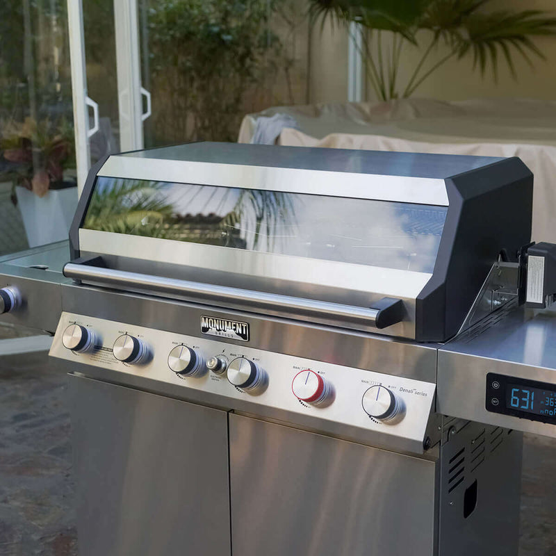 Denali 605Pro | Stainless Smart Propane Gas Grill