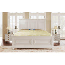 Traditional Town and Country Style Pinewood Vintage King Bed, White