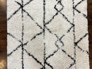 Modern Shag Rug 5x7, Ivory and Black Area Rug 5 x 7 ft