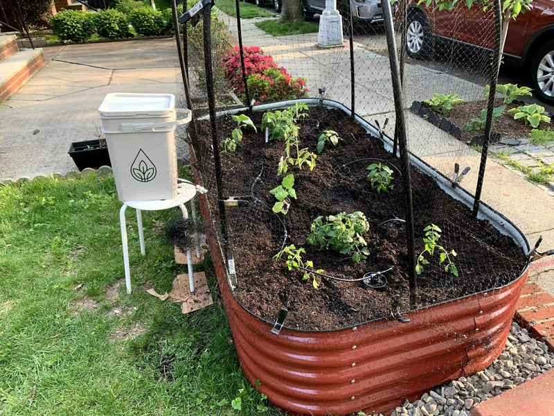 17" Tall, 12-in-1 Raised Garden Bed in Barn Red