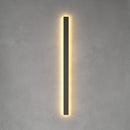 Svelte Outdoor Linear Lamp