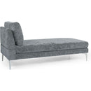 CHAISE LOUNGE