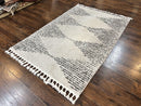 Shag Rug 5x8, Off White and Black Modern Contemporary Shag Area Rug, Moroccan Style Rug 5 x 8 ft, Medium Sized Rug, nuLoom Rug