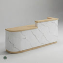 Beatriz · Front Reception Desk