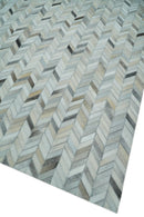 Modern Chevron Design Ivory and Silver Handmade Area Rug