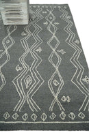 5x8 Gray and White Tribal Hand Tufted Textured Loop Area Rug