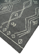 5x8 Gray and White Tribal Hand Tufted Textured Loop Area Rug