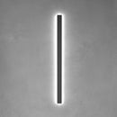 Svelte Outdoor Linear Lamp