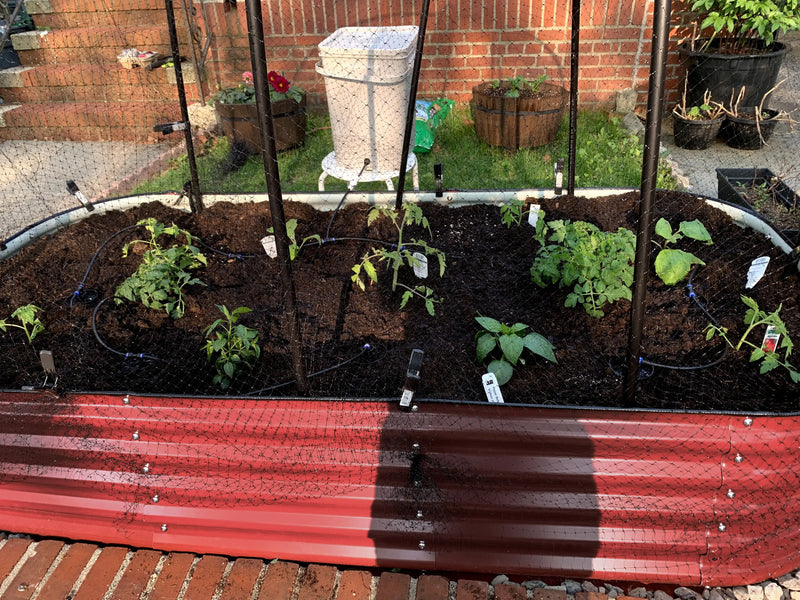 17" Tall, 12-in-1 Metal Raised Garden Bed in Barn Red