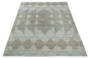 8x10 Silver and Gray Ikat design Handmade Art Silk Area Rug