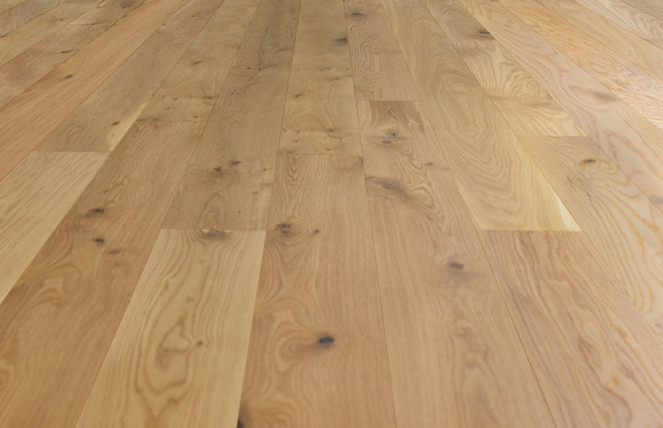 Woodland Treasures 5/8 in. x 7.5 in. x 95.5 in. Long Plank Engineered Hardwood Flooring