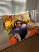Snuggle Up with Memories: Creating a Custom Photo Collage Blanket for Your Family - A Picture Perfect Cover!