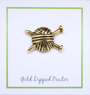Knitting Needles Gold Lapel Pin