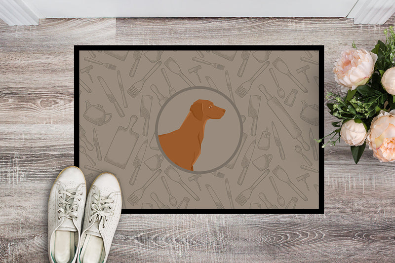 Vizsla In the Kitchen Indoor or Outdoor Mat 18x27 CK2215MAT