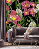 Modish Dark Wallpaper with Flowers