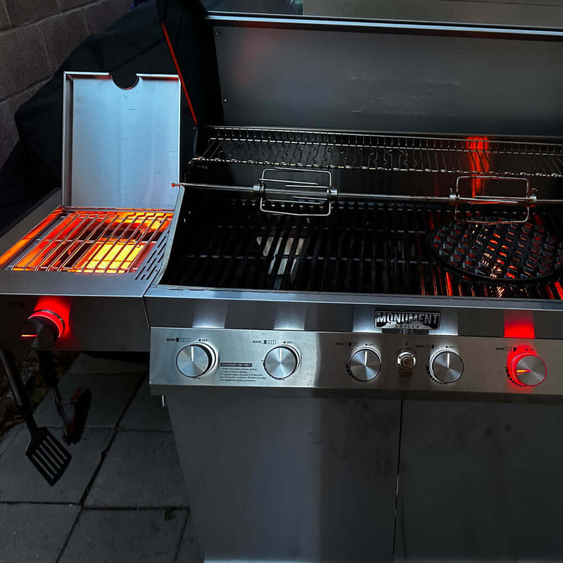 Denali 605Pro | Stainless Smart Tech Propane Gas Grill