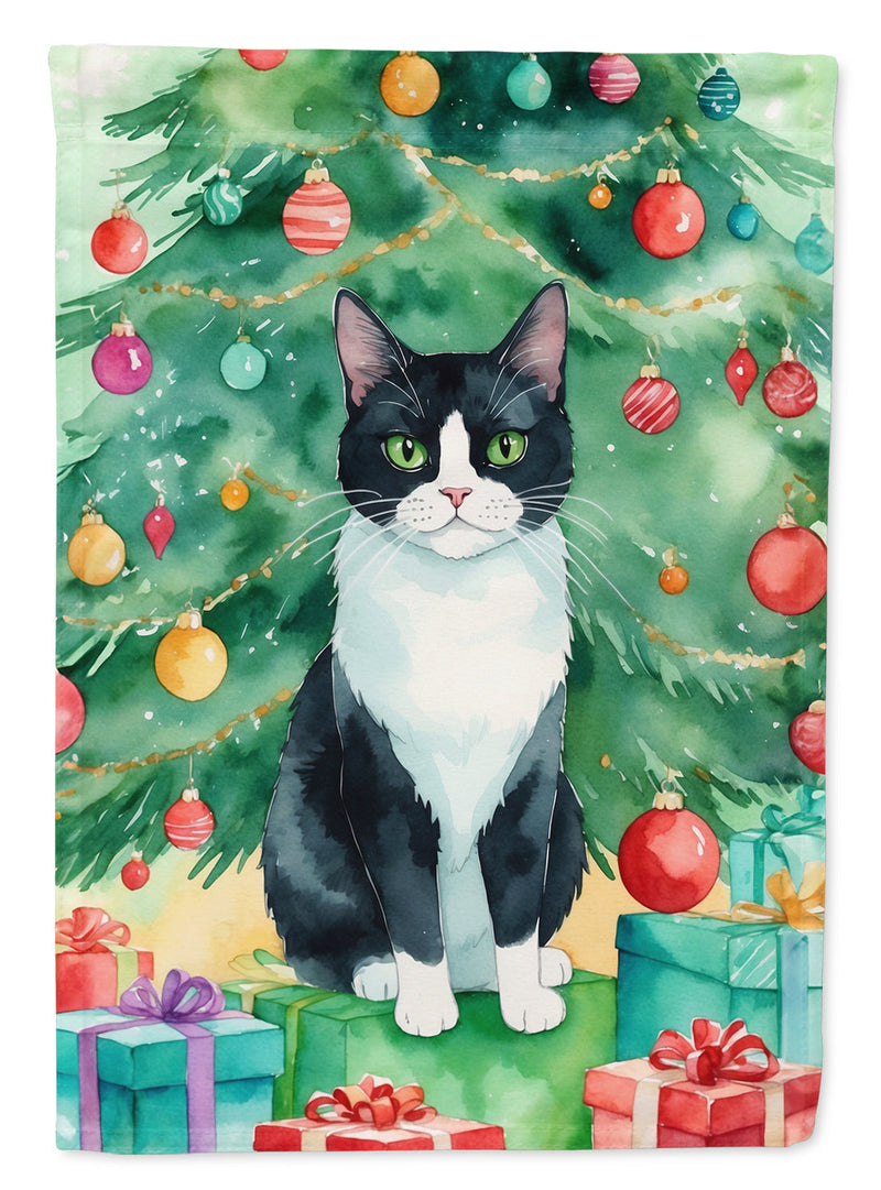 Chantilly Tiffany Cat By the Christmas Tree Garden Flag