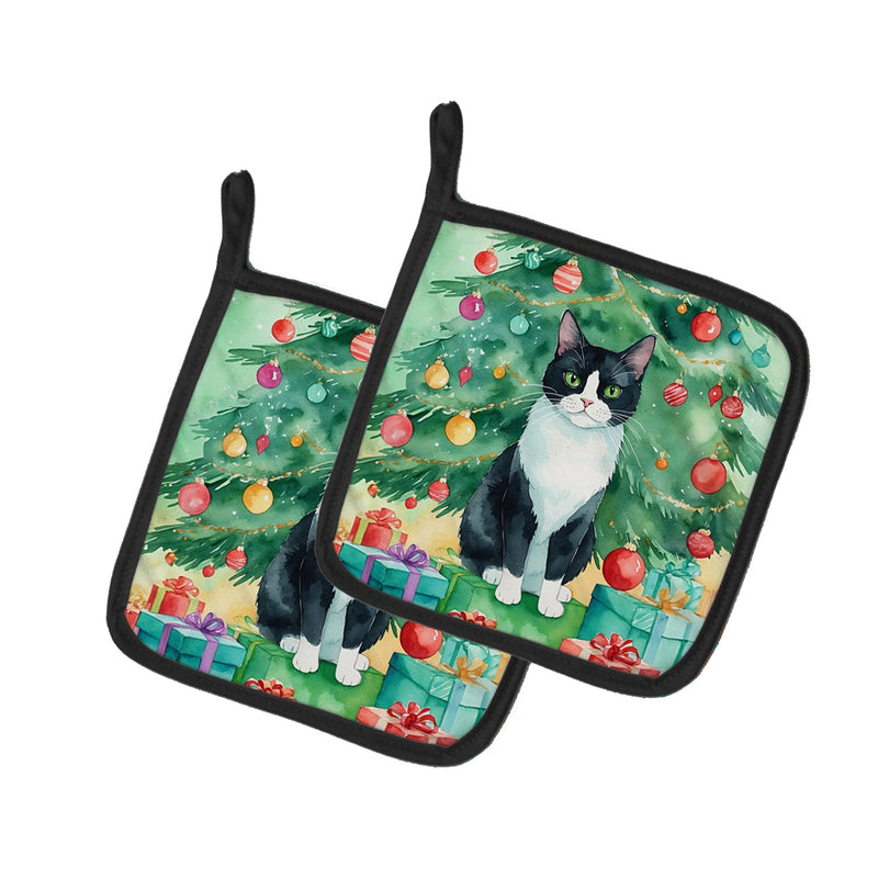 Chantilly Tiffany Cat By the Christmas Tree Pair of Pot Holders