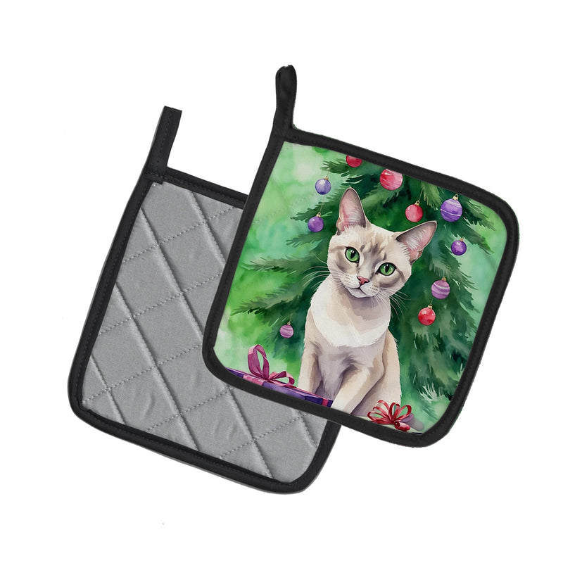 Thai Lilac Cat By the Christmas Tree Pair of Pot Holders