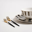 Davi Black Crossroad Plates