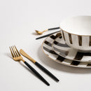 Davi Black Crossroad Plates