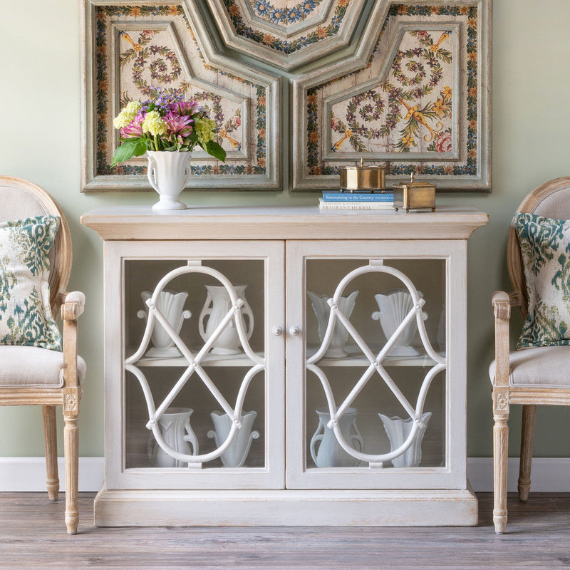 Lovecup Addy Wood Console with Glass Doors and Quatrefoil Design L133