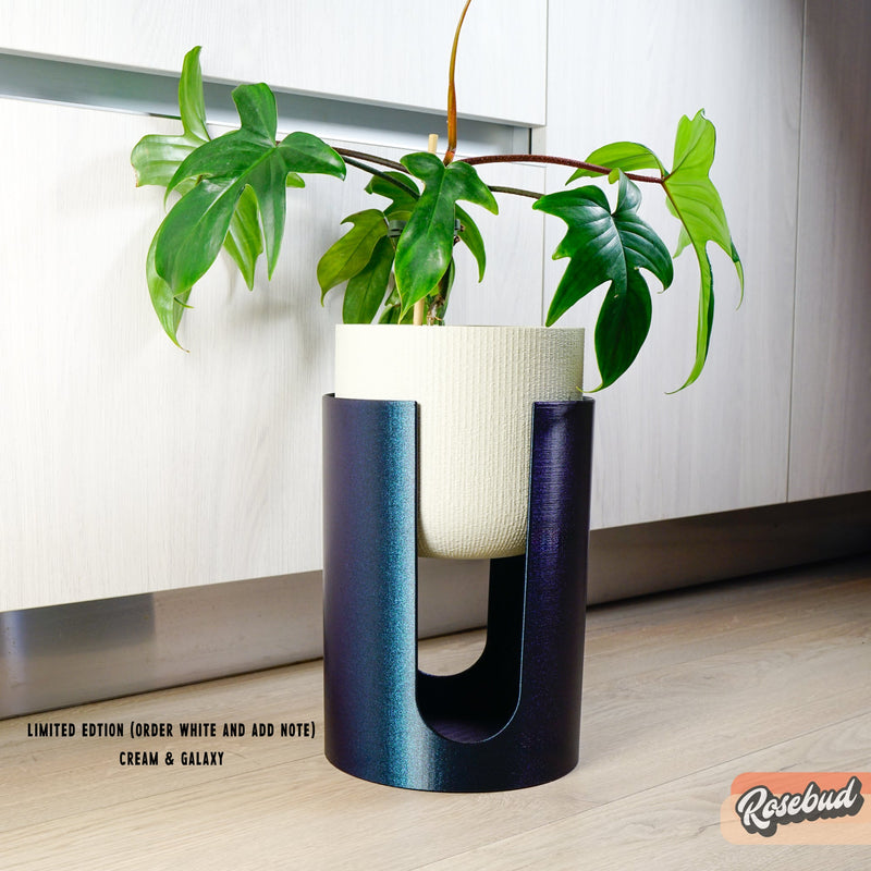 elevated plant pot indoor Modern Elevated Planter and Plant Stand Set