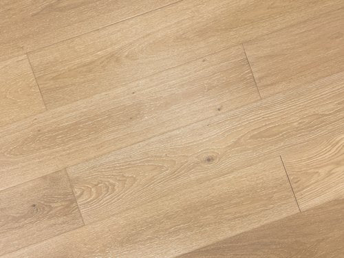 Engineered Hardwood European Oak 7.5" Wide, 74.8" RL, 0.59" Thick Wirebrushed Andaz Grant Beige - Mazzia Collection top view 2