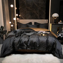 DecorBites™ Black Gold Jacquard Egyptian Cotton Bedding Set - 4Pcs