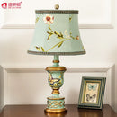 DecorBites™ Green Resin Table Lamp: Retro Bedside Lamp for Bedroom Décor