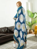 DecorBites™ Daisy Flower Knitted Blanket - Elegant Floral Decorative Sofa Slipcover & Couch Cover