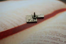 Knowing Him Lapel Pin