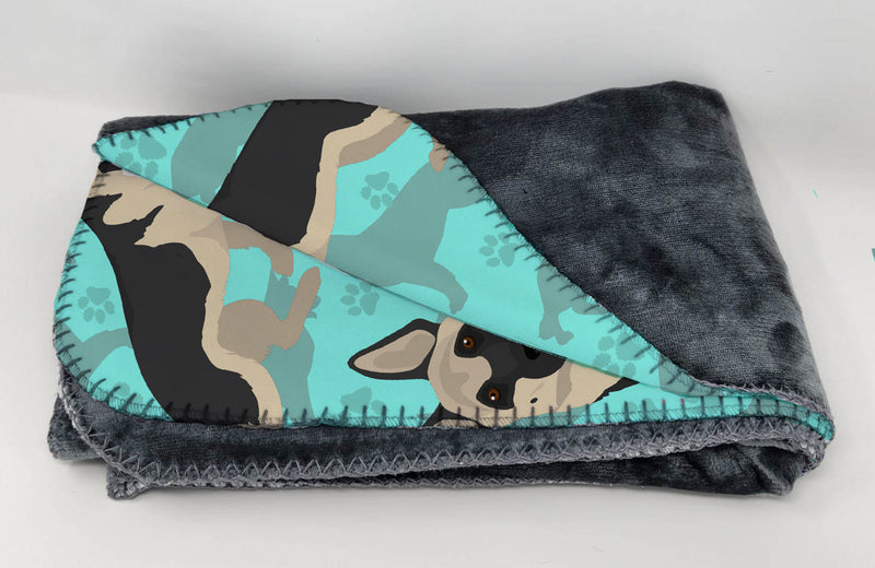 Black and Silver German Shepherd Soft Travel Blanket with Bag