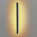 Svelte Outdoor Linear Lamp