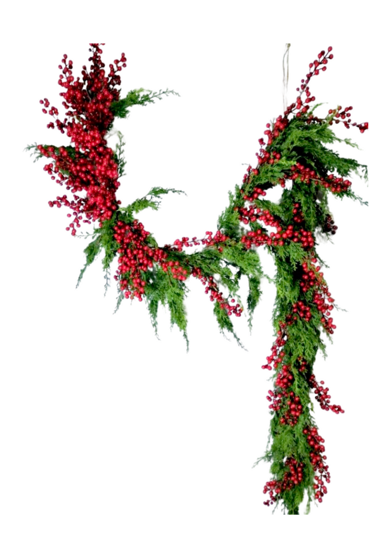 9ft Cedar and Red Berry Garland