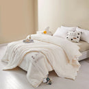 DecorBites™ Cozy Soy Fiber Quilt: Soft, Warm, and Skin-friendly Bedding Solution