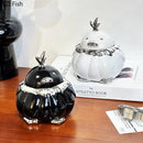 DecorBites™ Garlic Duck Ceramic Ashtray with Lid - Unique Desk Decoration and Smoking Accessory