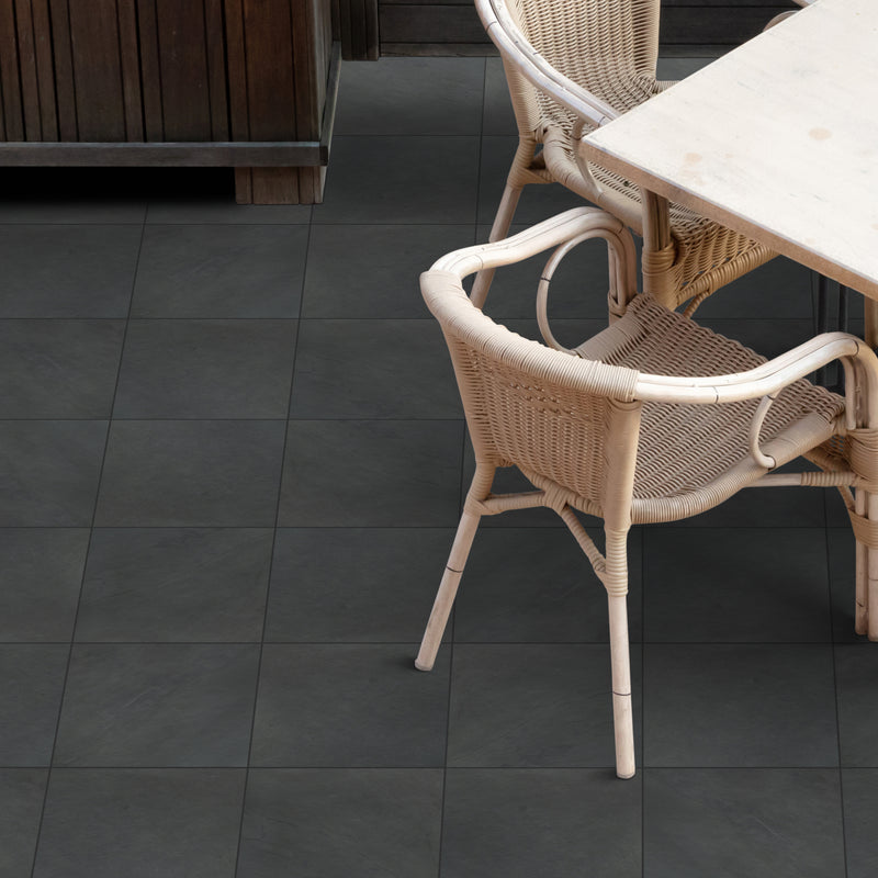 Montauk black 12 in x 12 in gauged slate floor and wall tile SMONBLK1212G product shot sitting view