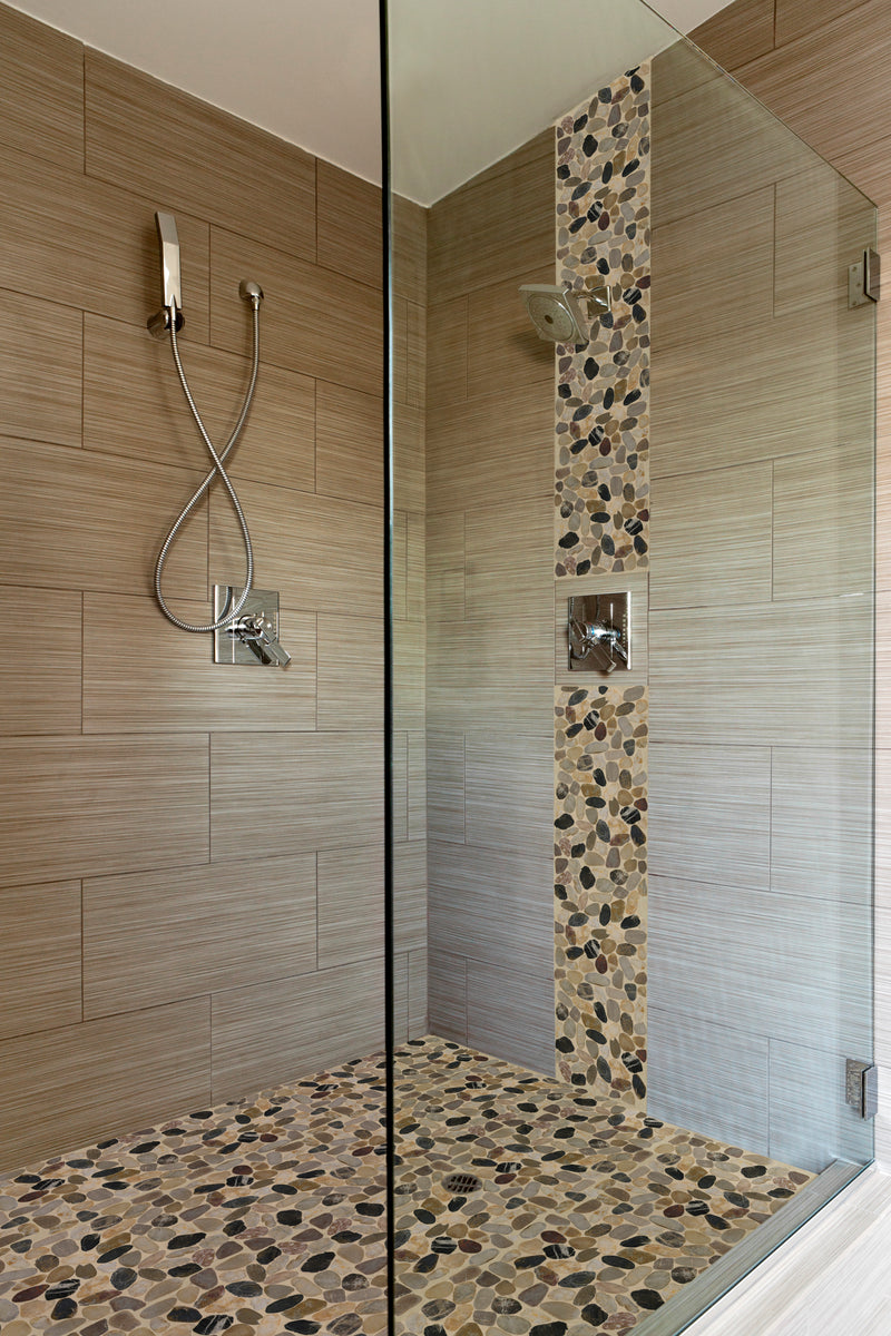 Mix river rock 12X12.2 tumbled quartz mesh mounted mosaic tile SMOT-PEB-MIXRVR bathroom view