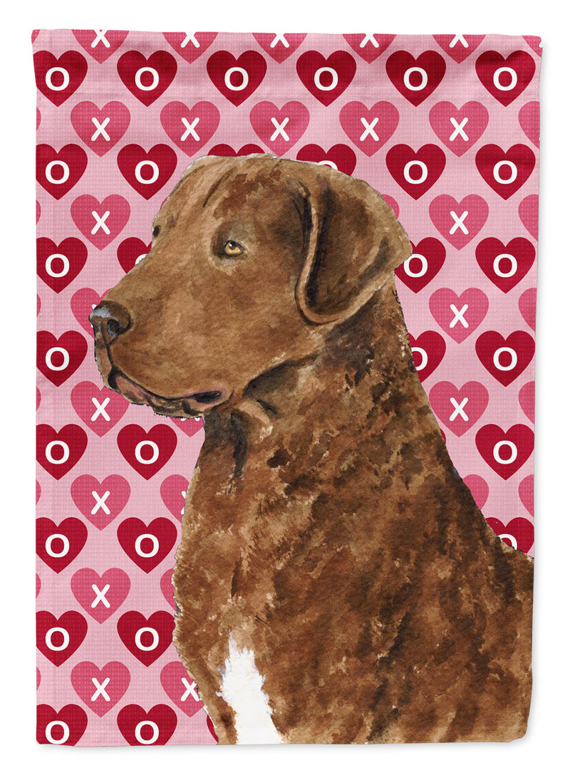 Chesapeake Bay Retriever Hearts Love and Valentine's Day  Flag Garden Size