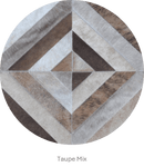 SQUARES – Black and White Patagonian Cowhide Rug