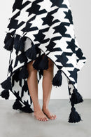 Houndstooth Pom Pom Throw