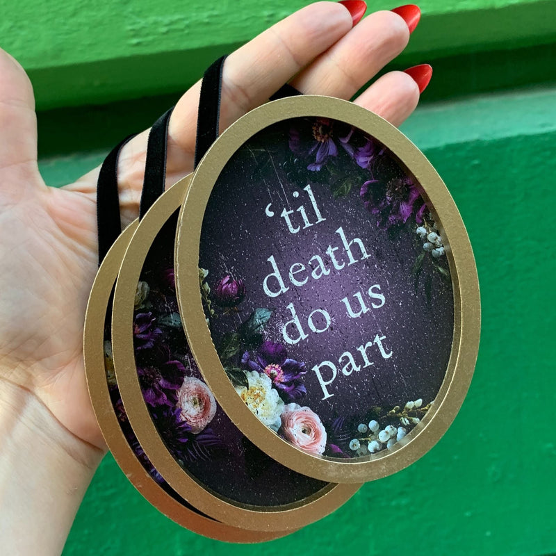 'Til Death Do Us Part Skull Hanging Decor Set | 3 Piece Oval Framed Spooky Ornaments