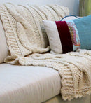 Ochos Sweater Throw