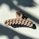 Velvet Claws Hair Clip | The Chain in Toasted Marshmallow Hair Claw