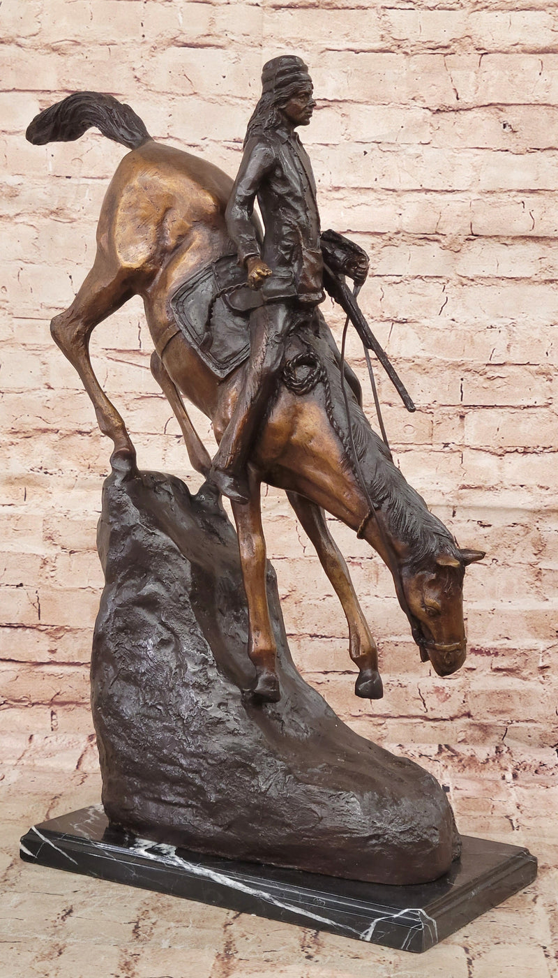 Frederic Remington 　マウンテンマン　ブロンズ像　幅36㎝ Mountain Man by Frederic Remington — Cisco's Gallery