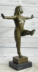 Fernando Botero Nude Girl Kicking Bronze Metal Statue Sculpture Modern Art 17" x 11"