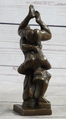 Handmade Hot Cast Miniature Austria Wrestling Bronze Artwork Sculpture Figurine